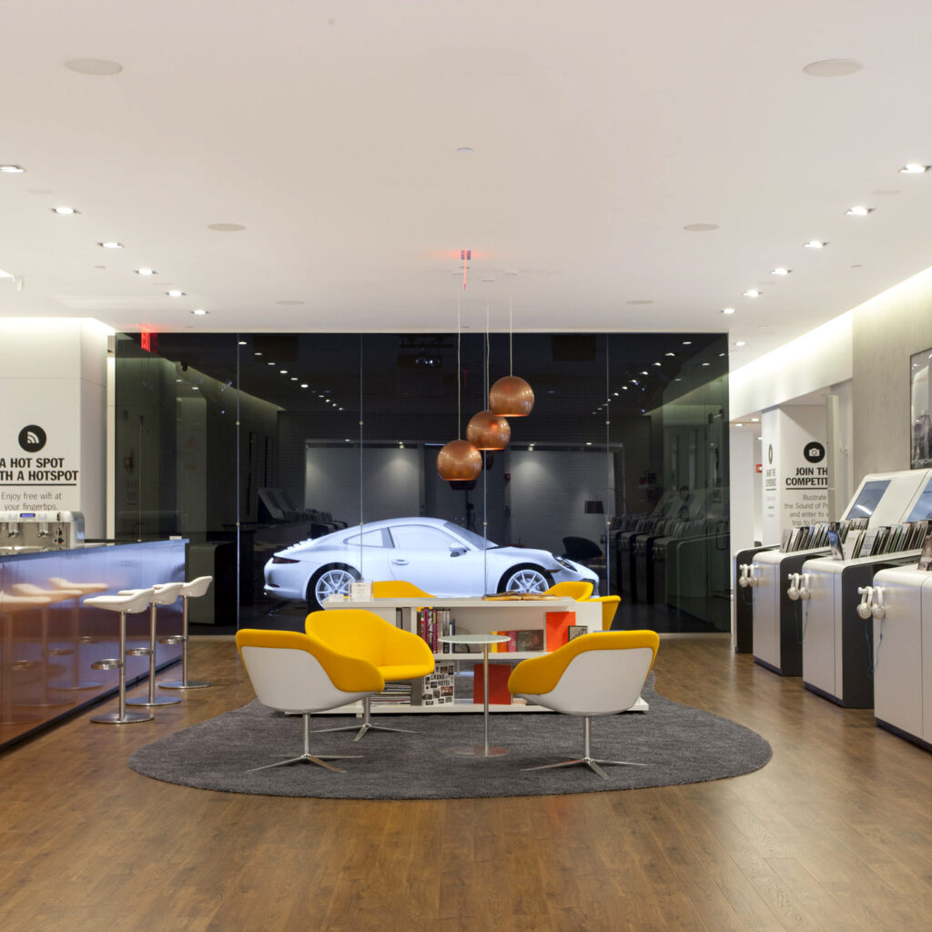 Porsche PopUp Store and Showroom